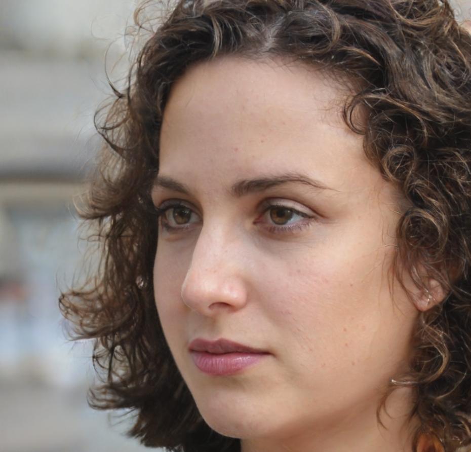 Portrait de Amélie Rousseau, directrice pédagogique